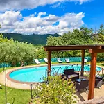 By Casamerina, Large With Pool, Garden Near Trasimeno