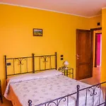 By Casamerina, Large With Pool, Garden Near Trasimeno