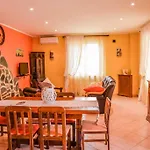 By Casamerina, Large With Pool, Garden Near Trasimeno 别墅 *