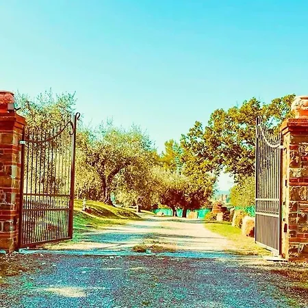 By Casamerina, Large With Pool, Garden Near Trasimeno Villa