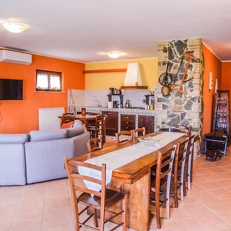 Vila By Casamerina, Large With Pool, Garden Near Trasimeno Tavernelle (Panicale)