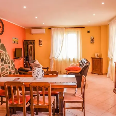 By Casamerina, Large With Pool, Garden Near Trasimeno Vila *
