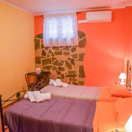 Villa By Casamerina, Large With Pool, Garden Near Trasimeno