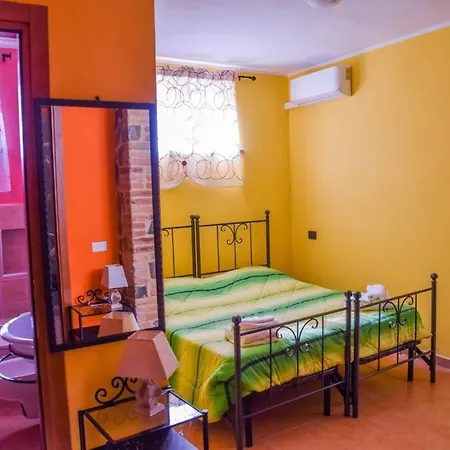 By Casamerina, Large With Pool, Garden Near Trasimeno Villa *