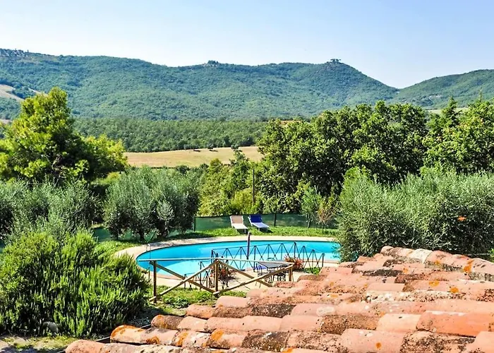 Villa By Casamerina, Large With Pool, Garden Near Trasimeno *