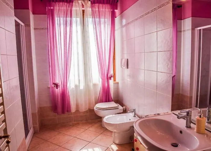 By Casamerina, Large With Pool, Garden Near Trasimeno Villa